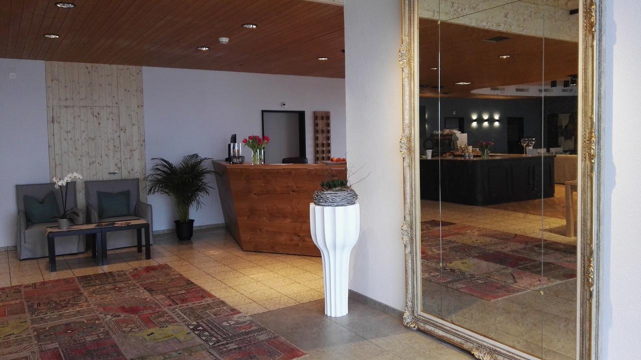 Hotel Miraval Cumbels Exterior foto